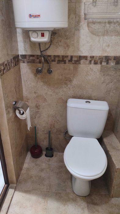 Дава се под наем Тристаен апартамент в Варна, Цветен квартал - 70 кв.м за 450 € - Снимка #5