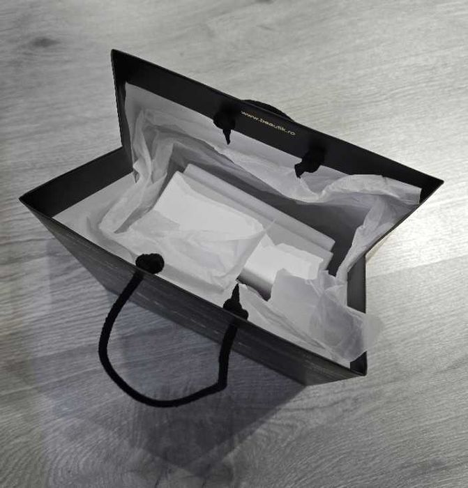 Apa de Parfum Giardini di Toscana ROSSO RADICE Beautik Romania