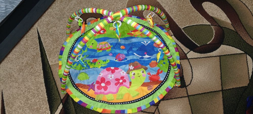 Игровой коврик с погремушками