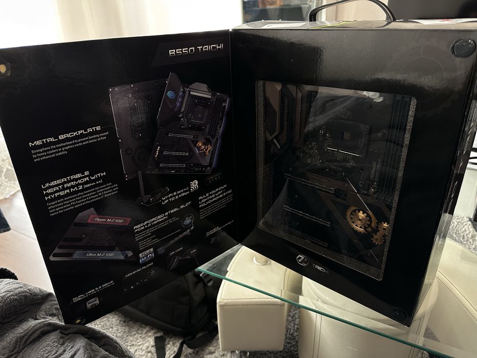 ASRock B550 Taichi AM4