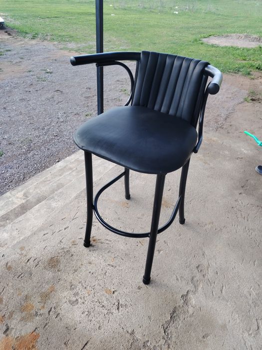 Барный стул сатылады бу 10000 т