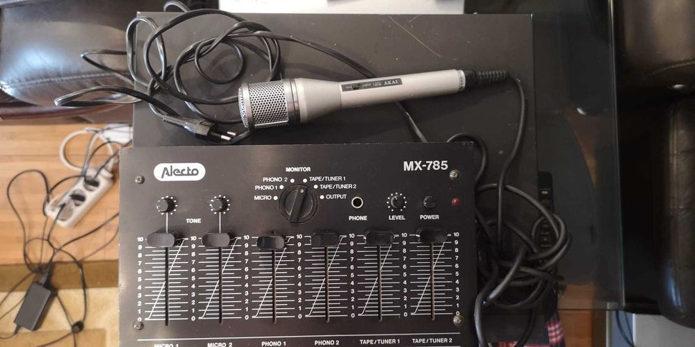 Diverse echipamente audio Akai, Mitsubishi, Grundig, Electromures