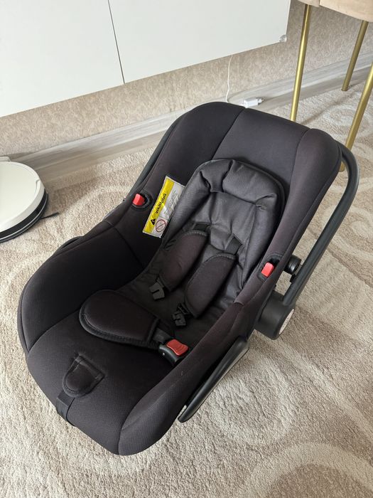 Продам автокресло СРОЧНО