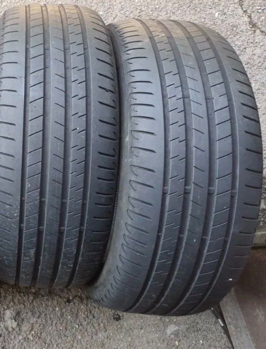 2 бр летни гуми Bridgestone 235 / 45 / 20
