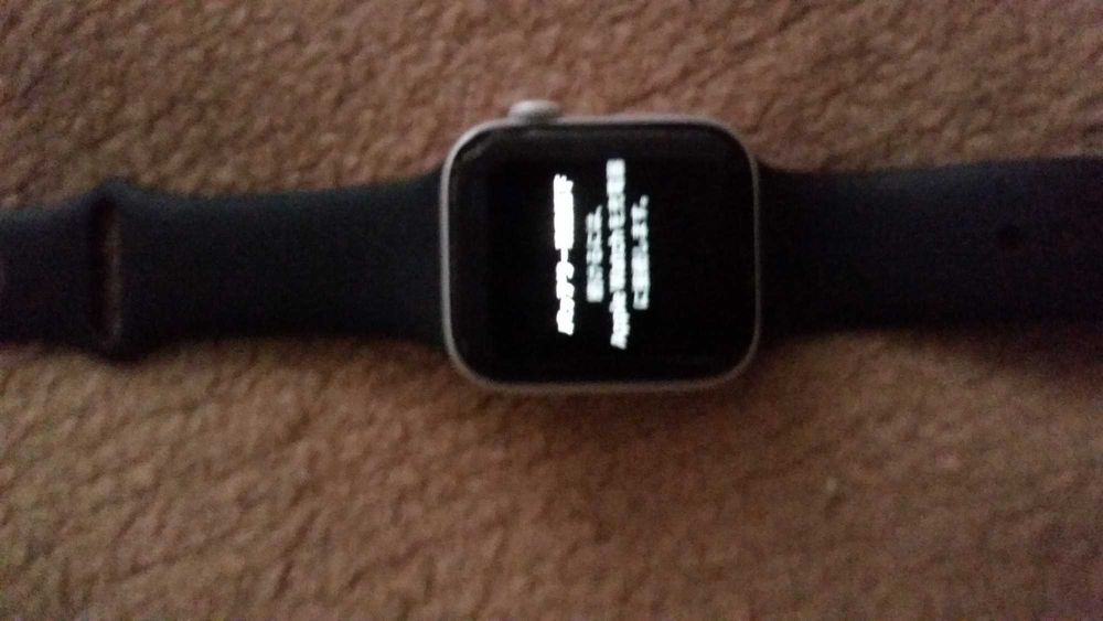 Apple Watch series 4 заключен, или за части