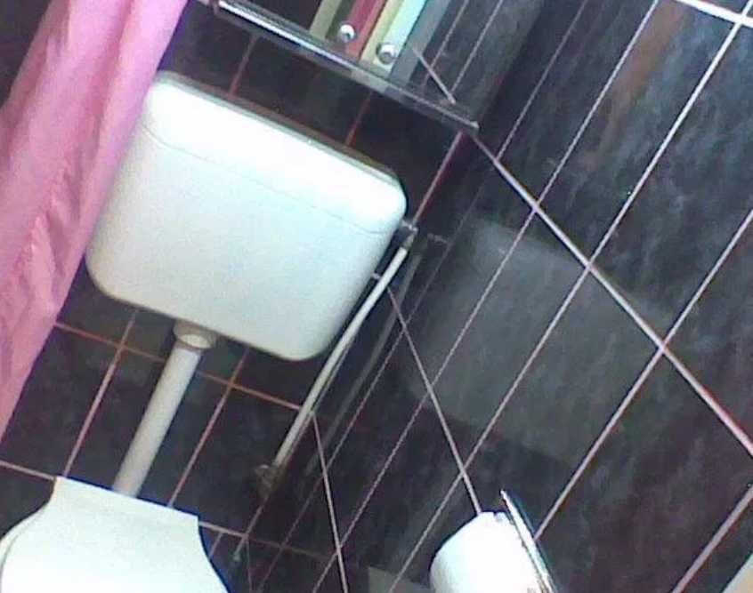 Дава се под наем Тристаен апартамент в Бургас, Сарафово - 80 кв.м за 397.8 € - Снимка #2