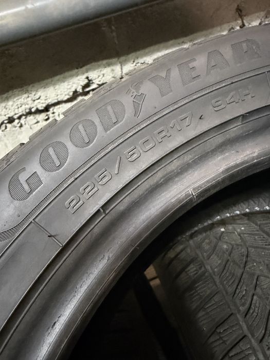 225/50/17 GoodYear 4бр дот21