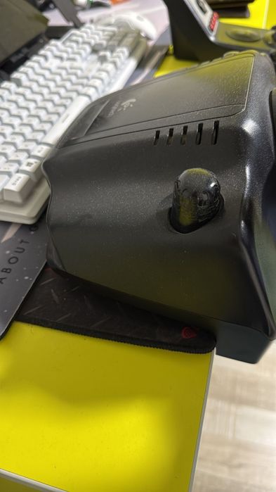 Vând volan Logitech g27