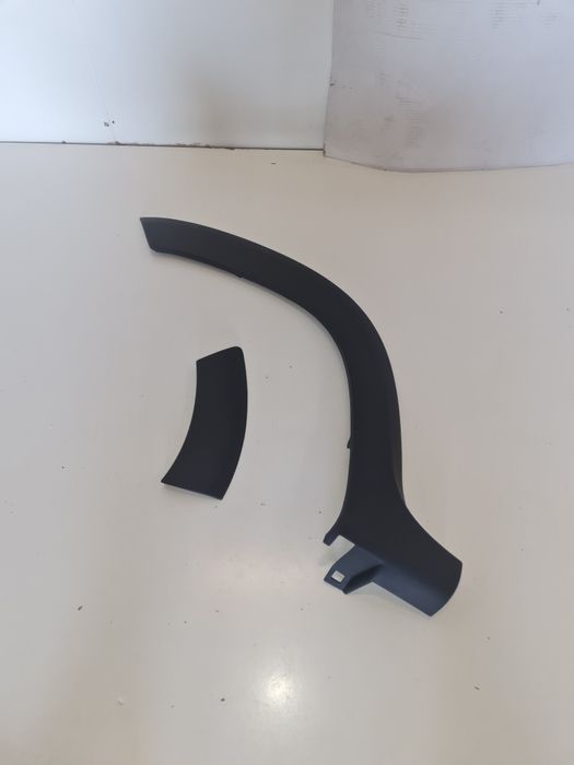 Set bandou aripa + bară dreapta spate Dacia Duster/ cod-788A24426R OEM