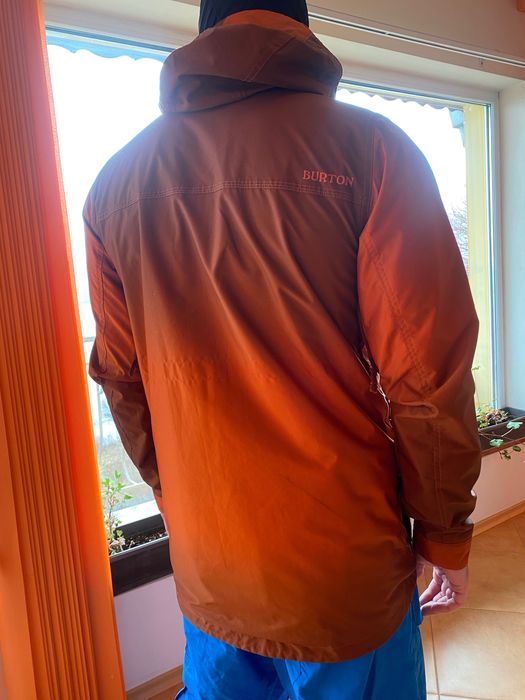 Сноуборд якета и панталони на ниски цени