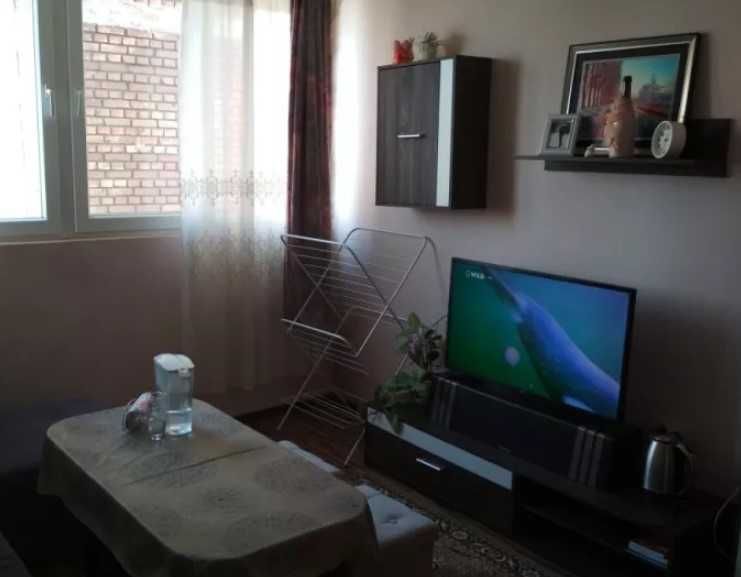 Дава се под наем Двустаен апартамент в Пловдив, Западен - 65 кв.м за 357 € - Снимка #2