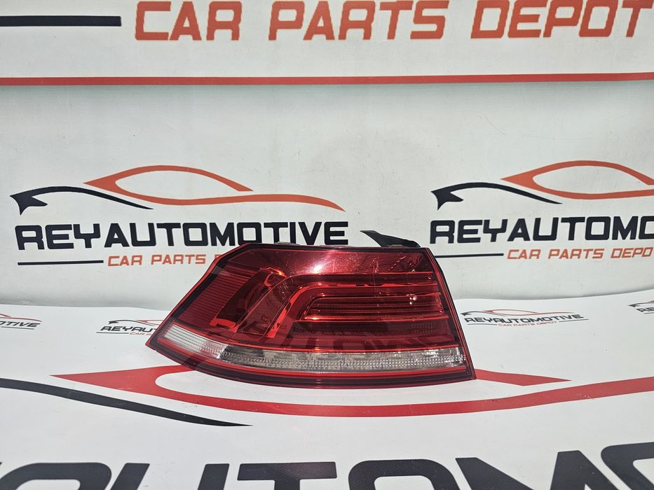 Stop stanga led VW Passat B8 Sedan dupa 2015 cod  3G5945311