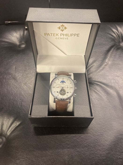 Часы SKMEl—GUCCl—Armani—Cartier—Pastek  Philippe—SABR