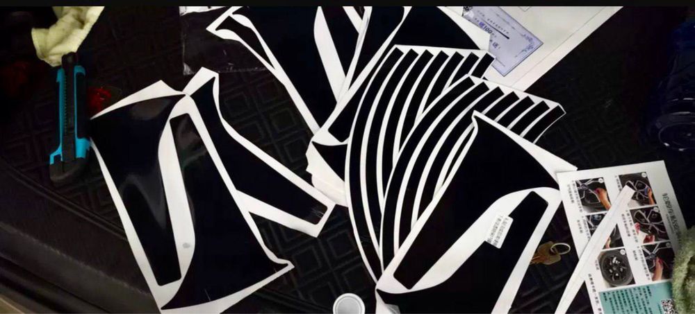 Наклейка на диски для BYD champion