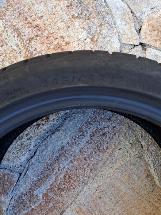 205 45 17 DUNLOP