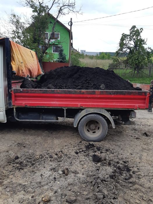 Închiriez Bobcat Ofer servicii cu bobcat și bascula de 3.5t