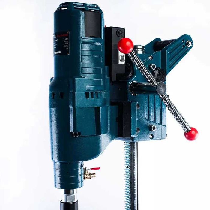 Машина алмазного бурения ALTECO DD 4025