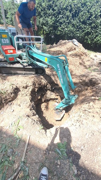 Услуги с  мини багер и свредел