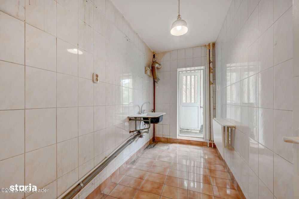 2 camere langa Parcul IOR | Etaj 1 | Potential de transformare