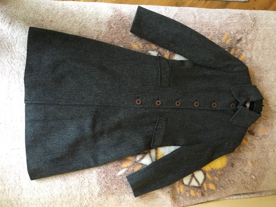 Елегантно дамско палто размер 44 Намалена цена!