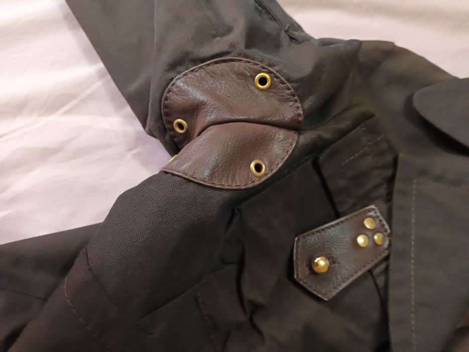 Продам куртку фирменную