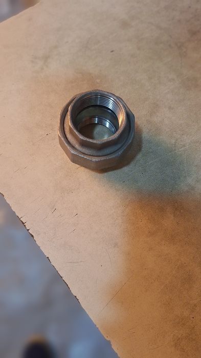 Американка латунный, чугунный и нержавейка