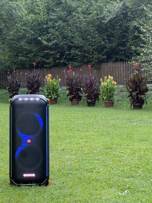 JBL De Închiriat , 710 partybox , Atmosfera Perfectă