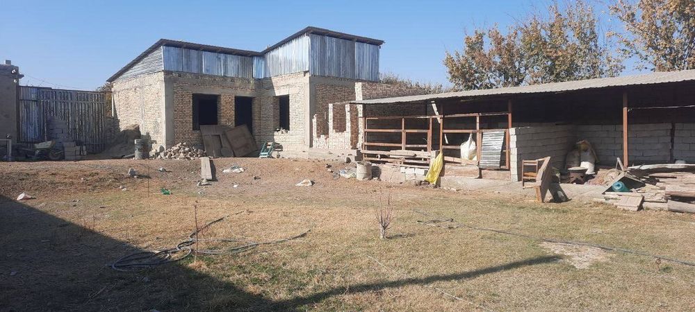 ТЕЗДА ! Йер нархида, 10 сотокли ховли сотилади! Пул зарур учун.