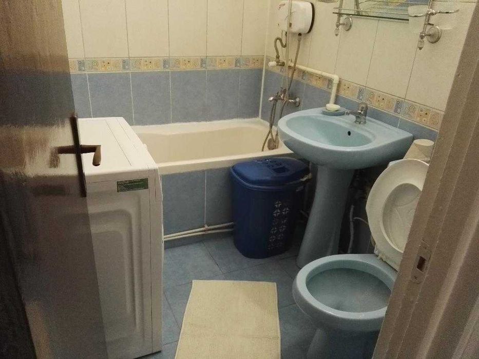 vand apartament 2 camere Tomis 2