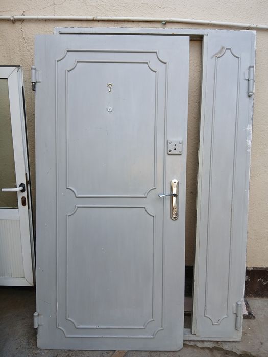 Железная дверь,размер 120×210