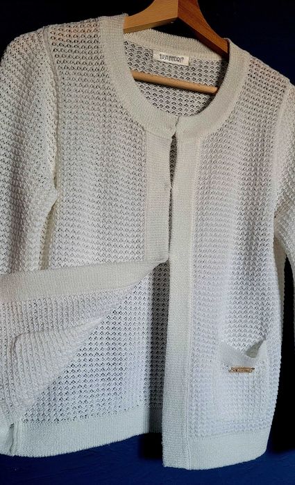 Жилетка и уголемена риза