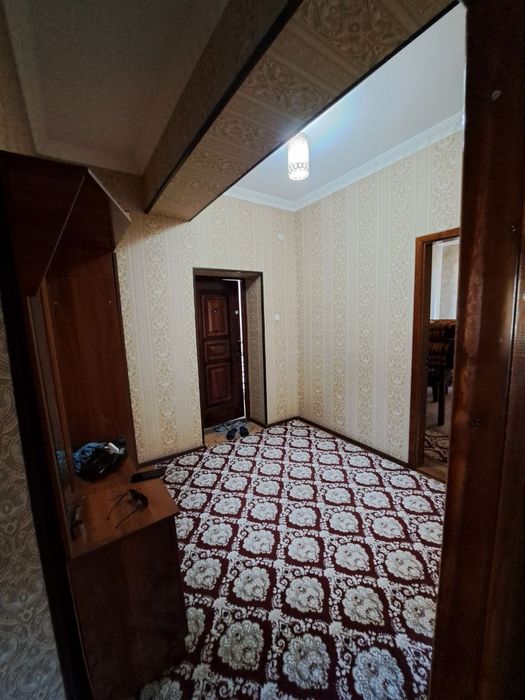 Ipateka bor 9mkr 3х 100kv сотилади 9bozor orqaci (maklersiz  uy egasi