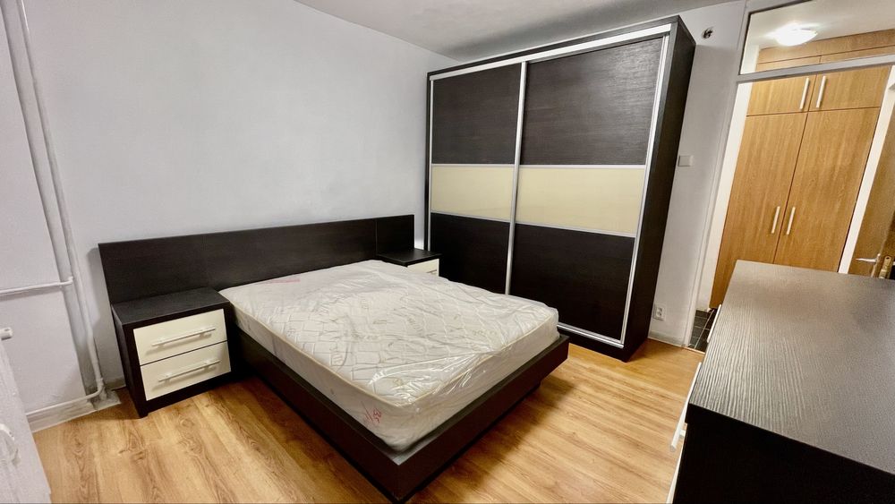 Inchiriez apartament 3 camere bd Iuliu Maniu