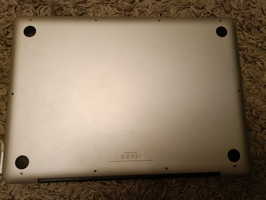 Macbook Pro 13, I5, ssd 2 Tb, impecabil. Cititi anuntul!