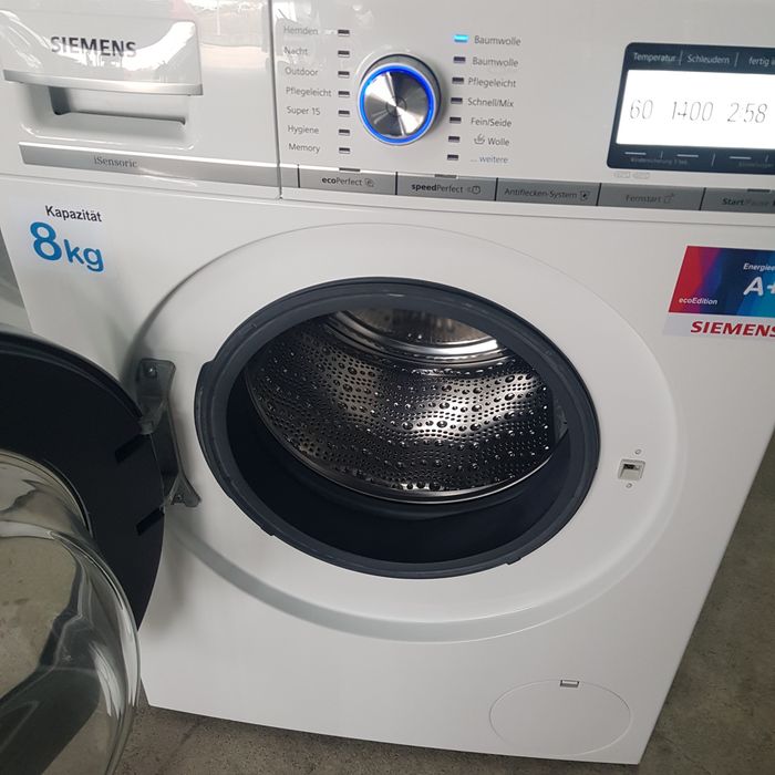 Пералня Siemens IQ800