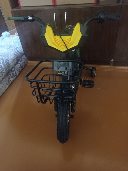 Srochna sotiladi  Velosiped 12 yangi