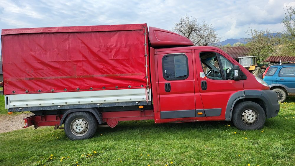 Fiat Ducato 2.3, 2009, 7 locuri + Marfa, Lada si Prelata . Vând Schimb Variante