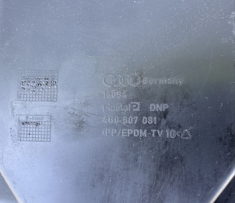 Кора предна броня AUDI A6 C7 4G 4G807081