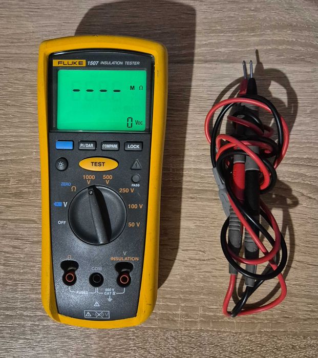 Fluke 1507 Multimetru