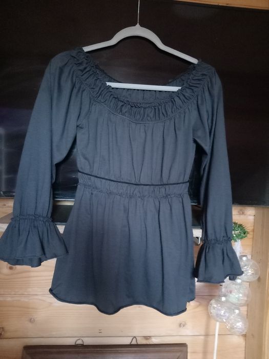 Bluza gotica cu mâneci lungi