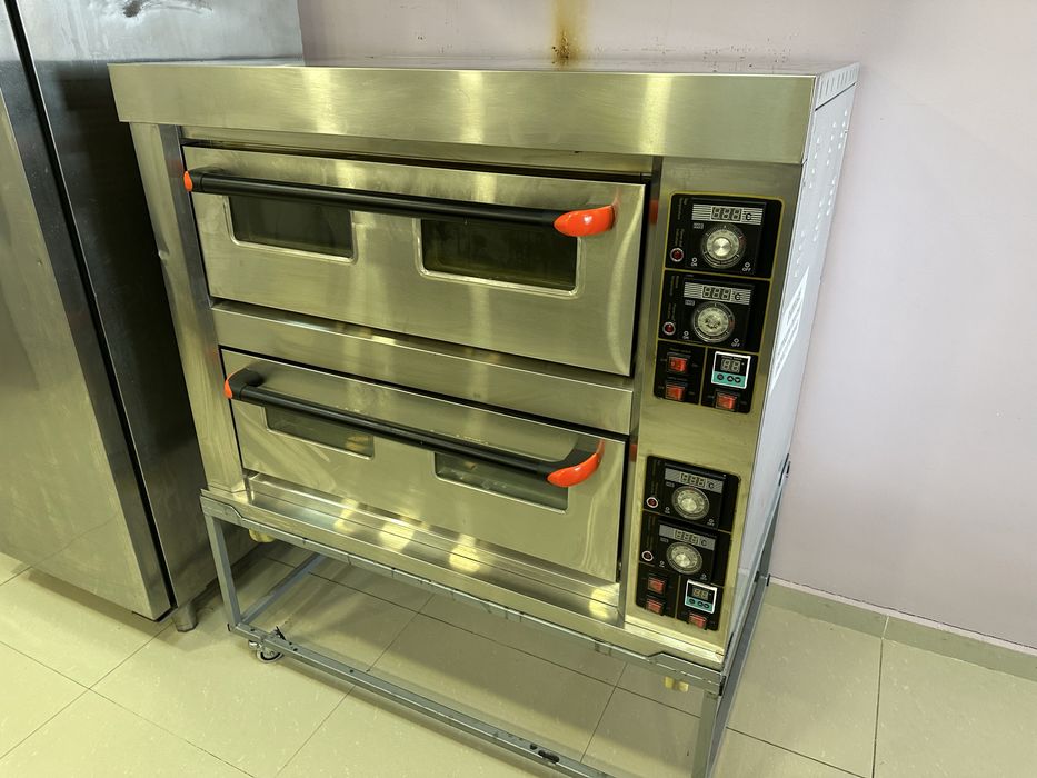 Продавам два броя фурни за закуски