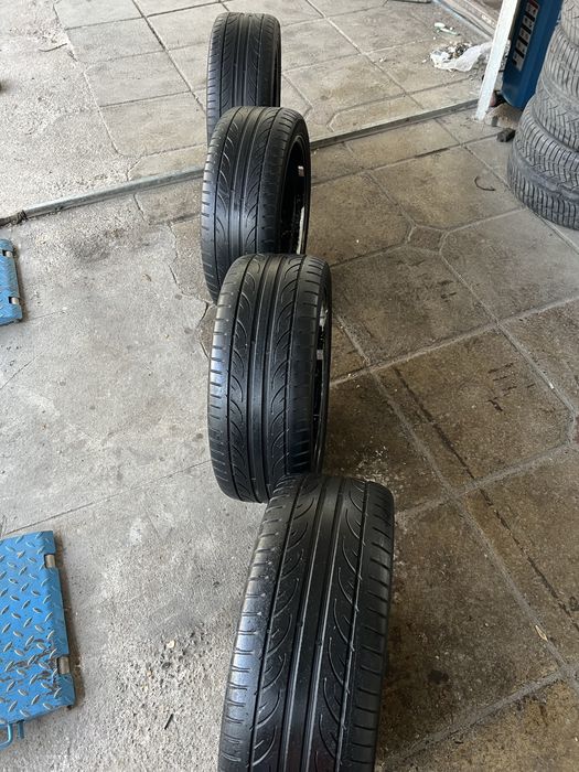 Диски с шинами 5/114.3 р 19