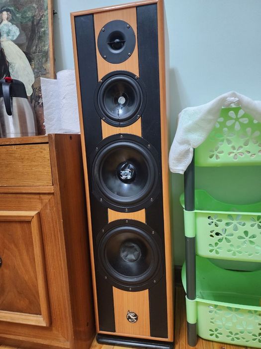 Продам колонки домащняя акустика