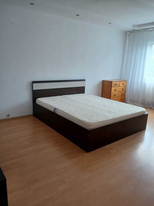 Apartament de inchiriat