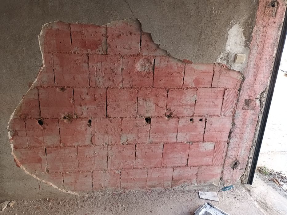 Извършвам ремонти