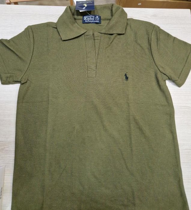 Дамски Тениски с къс ръкав и якичка