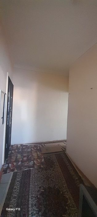 1хоналик 3каватда 5микрорайон  Жомий Навруз
3каватда 
4каватлик панель