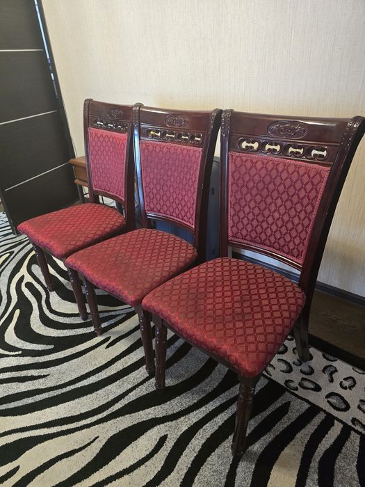 Продаются б/у матрас и мебель