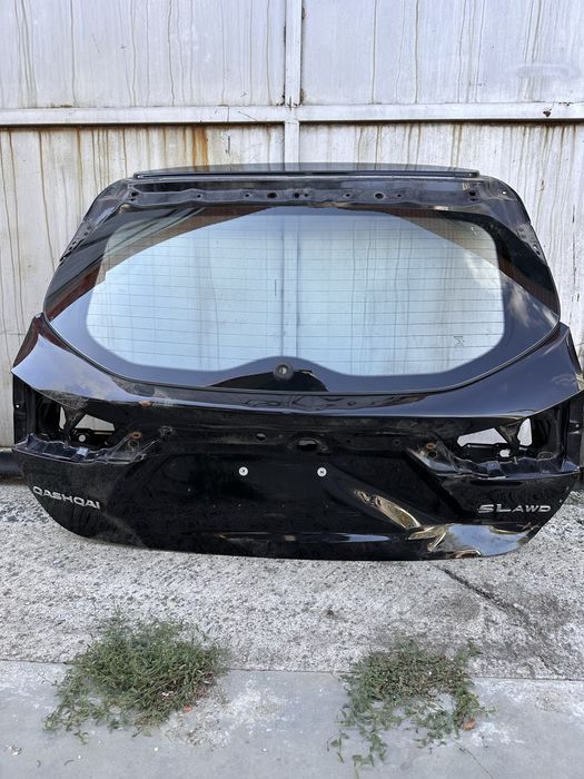 Nissan Qashqai / Nissan Rogue sport / Багажник / 5-та врата