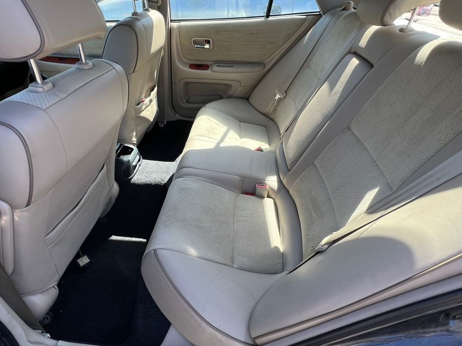 Lexus îs 200 benzină